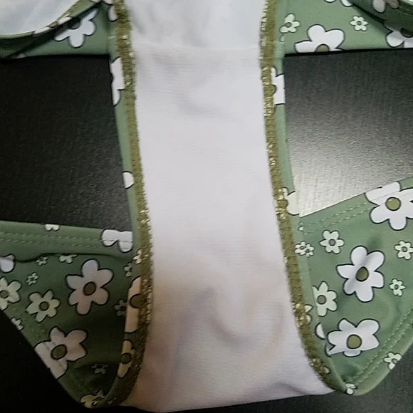 SHEIN Woman's 2- piece Swimsuit, size S - Picture 5 of 5